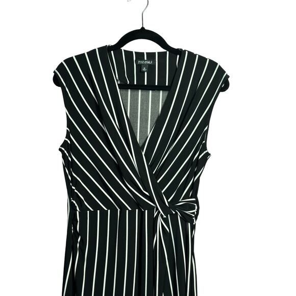 Roz & Ali Faux Wrap Black and White Stripe Knee Length Sleeveless Dress Size M - Picture 6 of 6